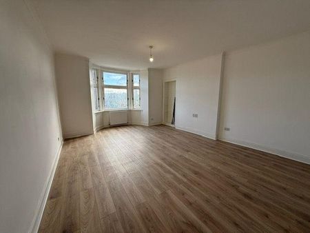 3 bedroom flat to rent - Photo 2
