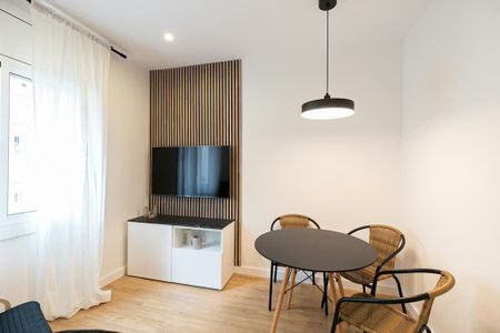 Carrer de Ca l'Alegre de Dalt, Barcelona, Catalonia 08024 - Foto 3