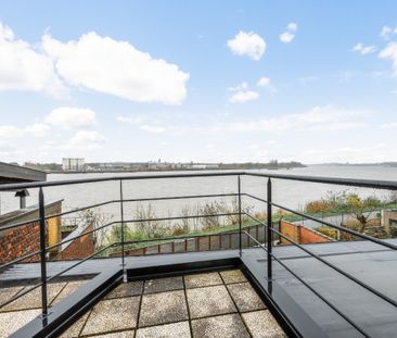 Knap penthouse met frontaal Scheldezicht te Burcht - Foto 2