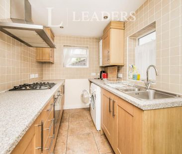 2 bedroom house to rent Fairfax Road, Colchester, CO2 - Photo 1