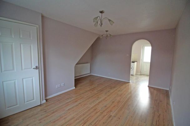 2 Bedroom House - Semi-Detached - Photo 1