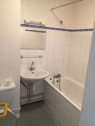 Brest Kérinou/Croix rouge studio 18 M2 - Photo 4