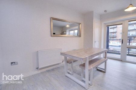 2 bedroom flat to rent - Photo 5