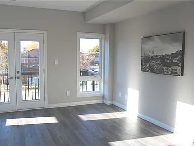 For Lease - 720 Grey Street Unit# 50, Brantford, Ontario - Photo 3