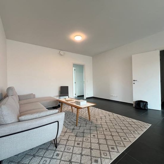 Appartement te huur - foto 1
