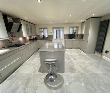 5 Bed Terraced House, Sunleigh Road, HA0 - Photo 6