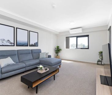 Stylish One Bedroom Apartment in a Prime Location - Photo 1