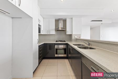 1136/2-4 Lachlan Street, Waterloo NSW 2017 - Apartment For Rent | Domain - Photo 4