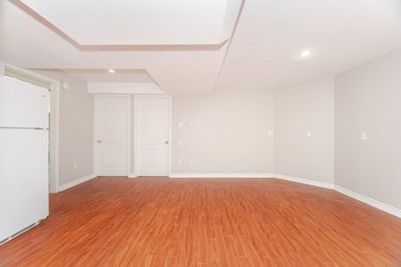 For Lease - 799 Silverthorn Mill Avenue, Mississauga, Ontario - Photo 2