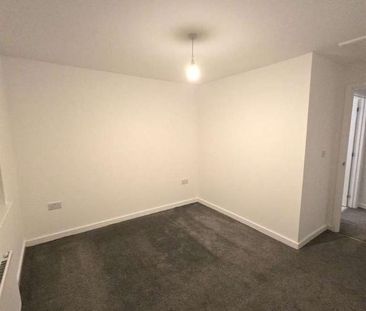 Wenlock Way, Manchester, M12 - Photo 3