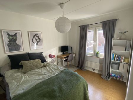 Sorögatan, Kista - Photo 5