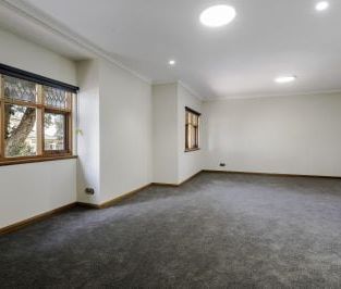 14 Rothesay Avenue, Hazelwood Park - Photo 2