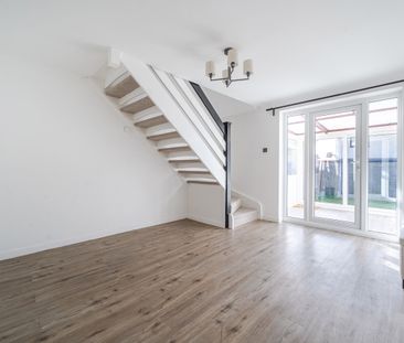 2 bedroom house to rent - Photo 1