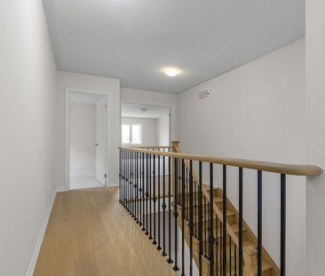 For Lease - 106 Palace Street, Thorold, Ontario - Photo 4