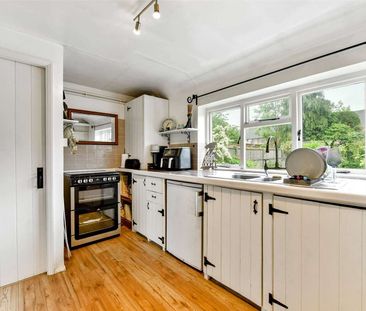 A charming Grade II listed character cottage within a quiet cul-de-... - Photo 6