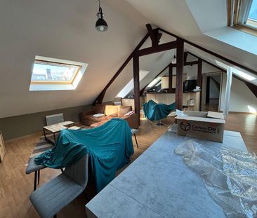 Appartement à Louer à Eu (76260) Appartement comprenant : Entrée, S... - Photo 1