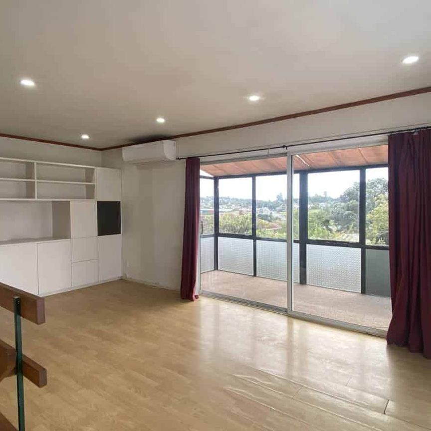 Convenient Hillsborough Living – Spacious Home... - Photo 1