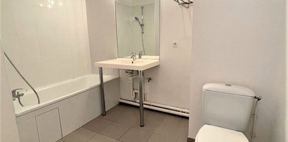 Location Appartement 2 pièces 39m² - Photo 2