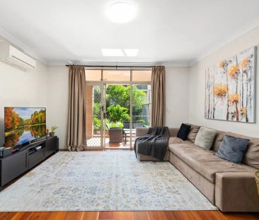 Bright ground floor garden apartment - Photo 6