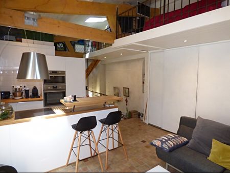 AVIGNON INTRA MUROS: Bel appartement tout équipé et climatisé - Photo 4