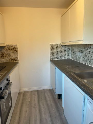 2 Bed Flat, Caversham, RG4 - Photo 5