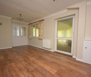 5 bedroom detached house to rent - Photo 1