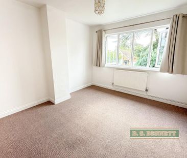 3 bedroom semi-detached house to rent - Photo 6