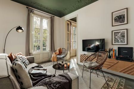 Gran Via de les Corts Catalanes, Barcelona, Catalonia 08015 - Photo 2