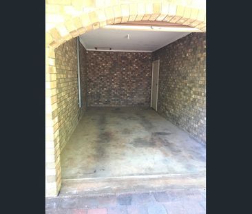 Clean, Comfortable & Move in Ready - Photo 6