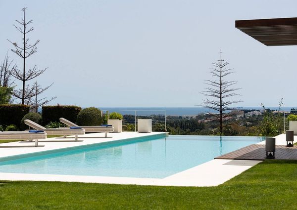 6 bedroom luxury Villa for rent in Nueva Andalucia, Spain