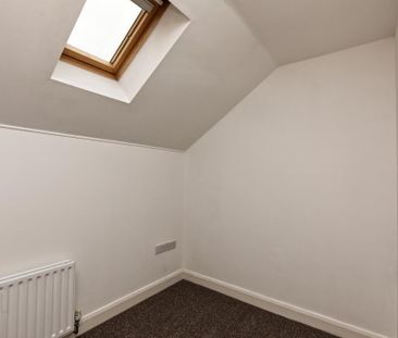 24 Linen Crescent, Bangor, BT19 7JH - Photo 4