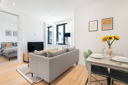 1 Bed Flat, Gravity Royal Heights, RG1 - Photo 2