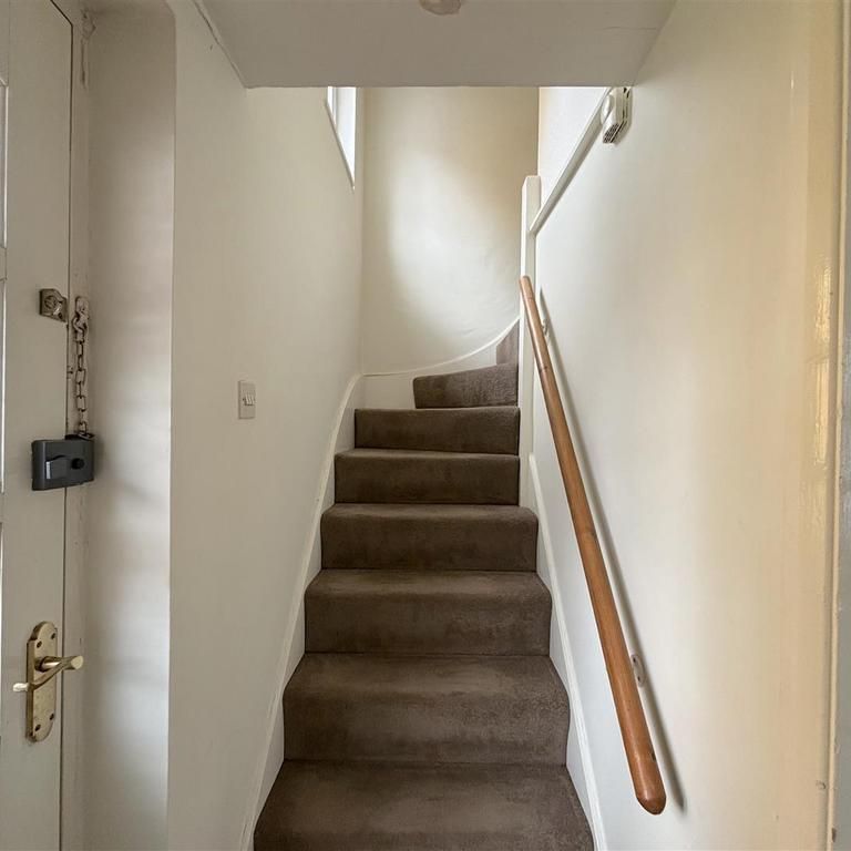 2 bedroom semi-detached house to rent - Photo 1