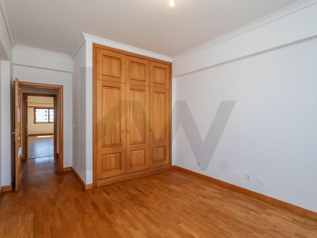 Apartamento T4 em Lisboa - Photo 5