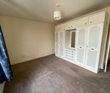 3 bedroom apartment to rent - Photo 1