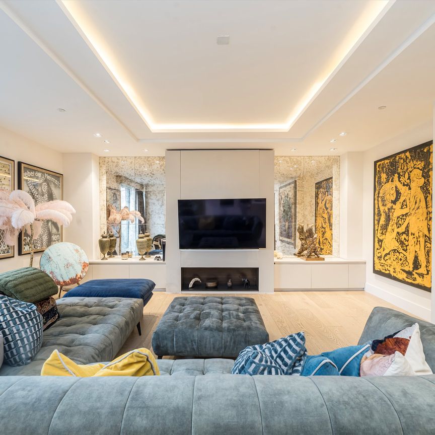 Radnor Terrace, Kensington, W14, London - Photo 1