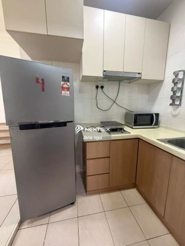Golden Sands Seaview Residence Suites - Photo 3