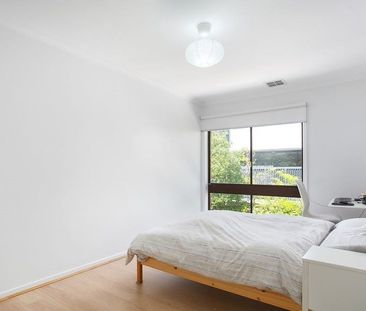 2/98 Hawdon Street, Heidelberg - Photo 2