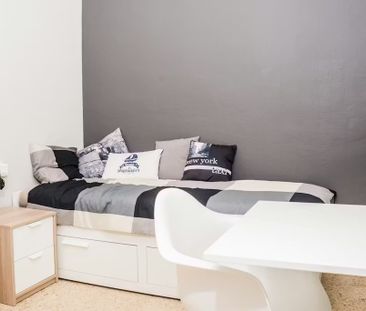 Carrer d'Aragó, Barcelona, Catalonia 08013 - Photo 6