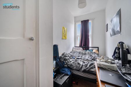 8 bedroom terraced house to rent - Photo 4