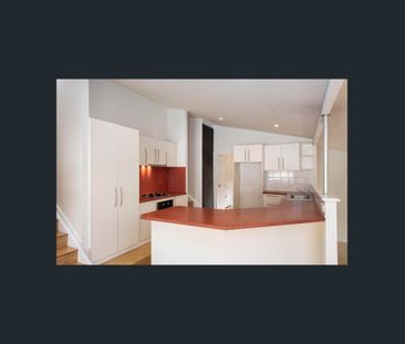 All year round entertainer's dream home in the heart of Tugun! - Photo 3