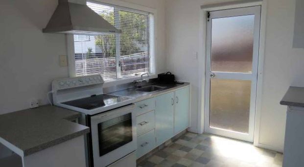 Views and Easy Care - Photo 1