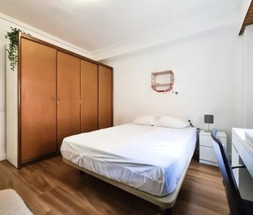 Carrer de Lluís Oliag, Valencia, Valencian Community 46006 - Photo 2