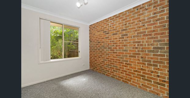 TWO-BEDROOM DUPLEX WITH TRANQUIL BUSH OUTLOOK IN SOUGHT-AFTER SPEERS POINT - Photo 1