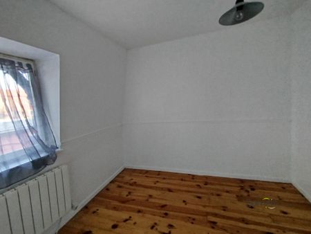 Location Appartement 3 pièces 68m² ROUBAIX 59100 - Photo 3