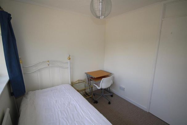 4 bedroom detached house to rent - Photo 1