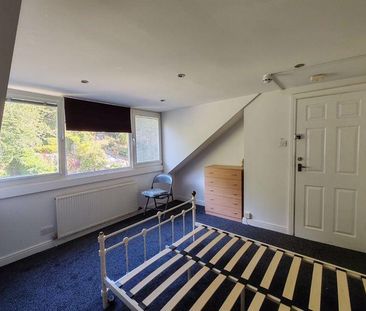 Mixed use to rent - Photo 4