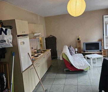 Studio à 6000 Charleroi - Photo 2