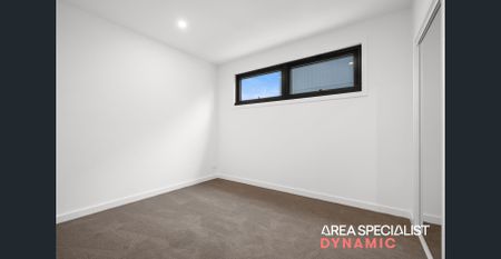 Brand Town House in the Heart of Preston! - Photo 5