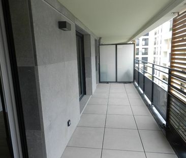 Location Appartement 2 pièces 55m² - Photo 3